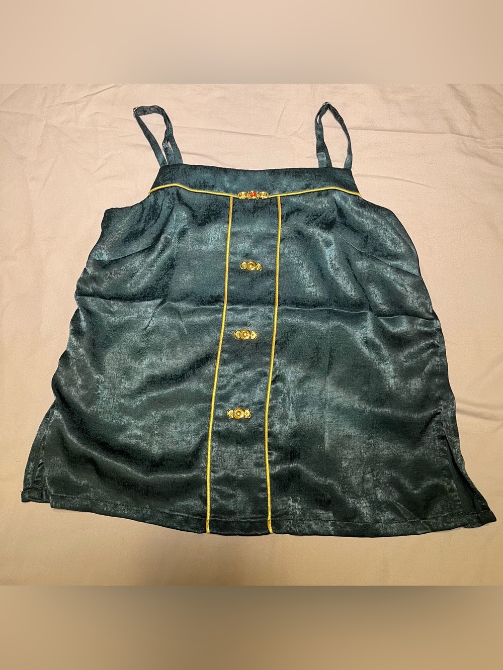 Dark green faux zhuyao diaodai camisole with zimu buttons